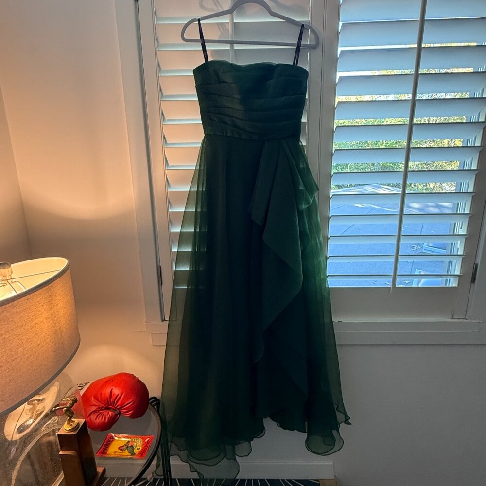 EUC Theia Teresa Strapless Gown, size 2 - Picture 7 of 8